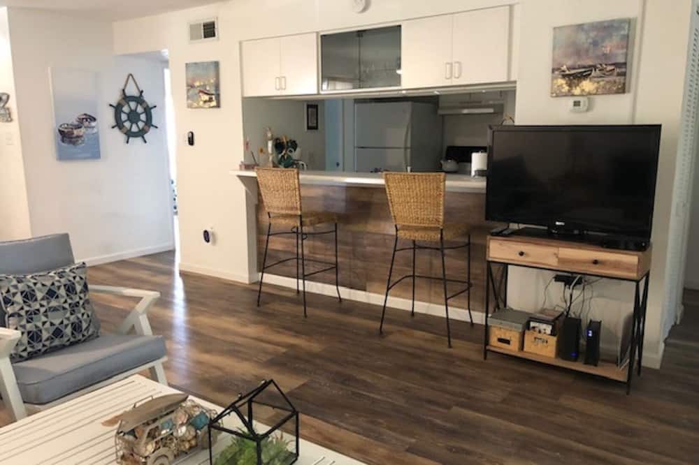 Photo of Livingroom in Bayview