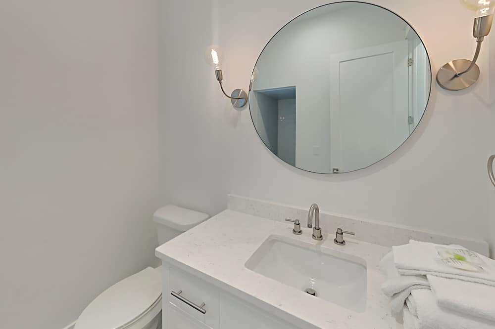 Photo of Bathroom in Fort Walton Beach - Destin