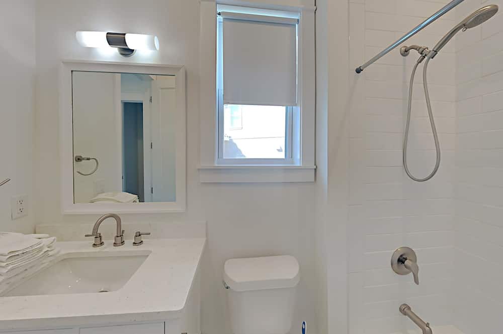 Photo of Bathroom in Fort Walton Beach - Destin
