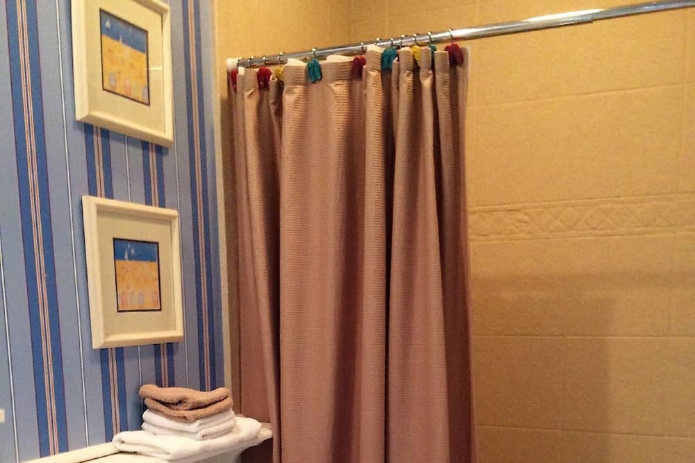 Photo of Bathroom in Dune Allen Beach