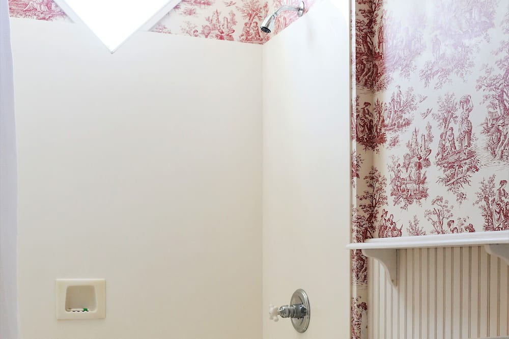 Photo of Bathroom in Dune Allen Beach