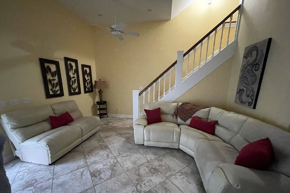 Photo of Livingroom in Negreet