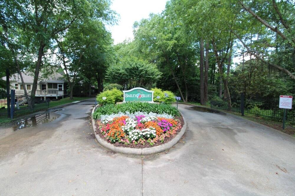 Photo of Outdoor in Negreet