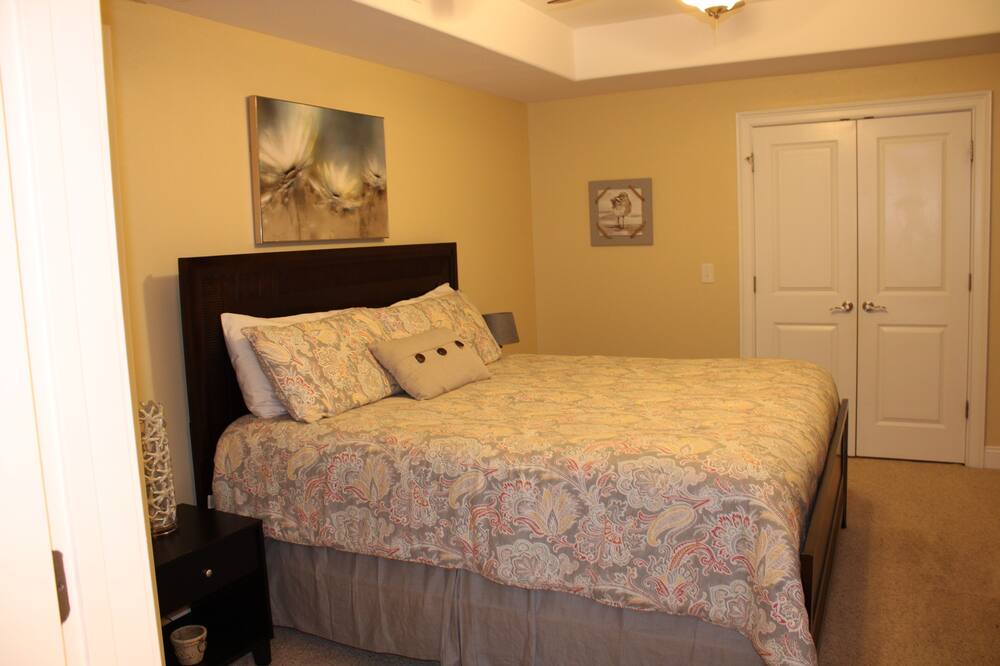 Photo of Bedroom in Sunset Pass