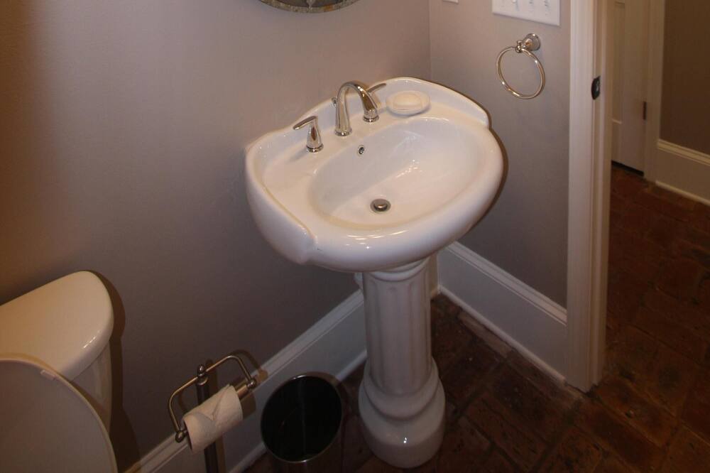 Photo of Bathroom in Old Town
