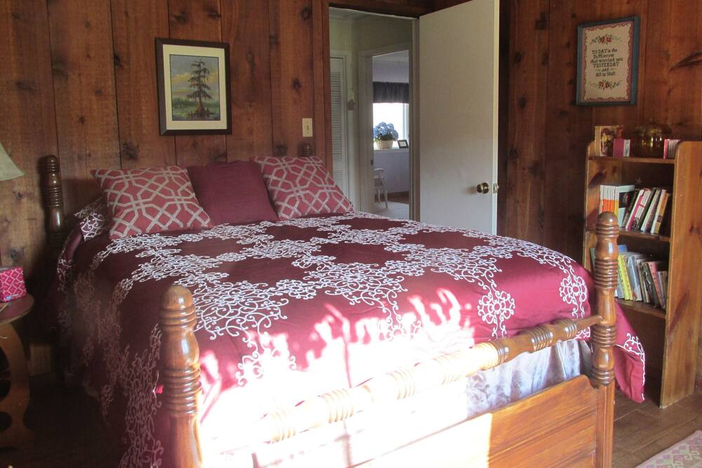 Photo of Bedroom in Collinsville