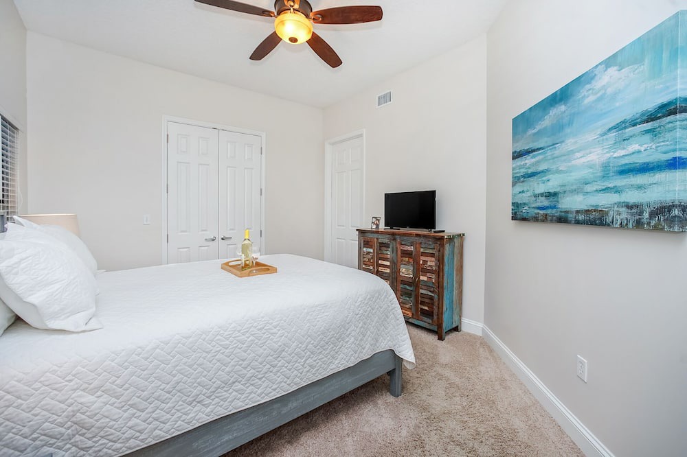 Photo of Bedroom in Rosemary Beach