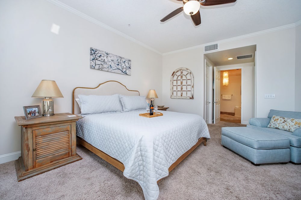 Photo of Bedroom in Rosemary Beach