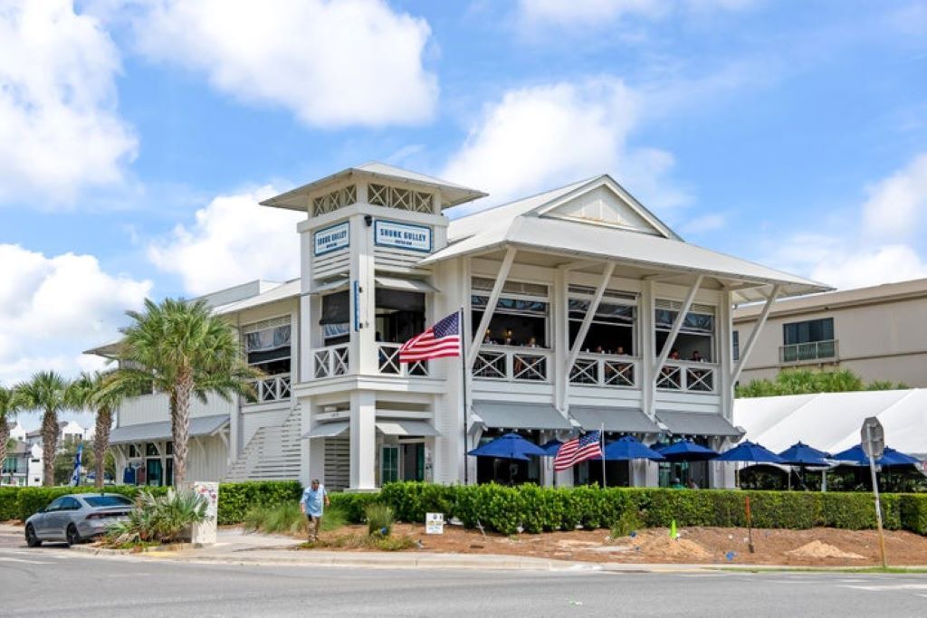 Photo of Outdoor in Gulf Place