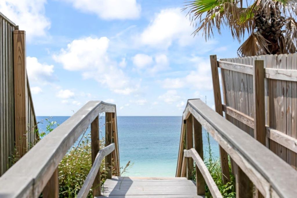 Photo of Outdoor in Gulf Place