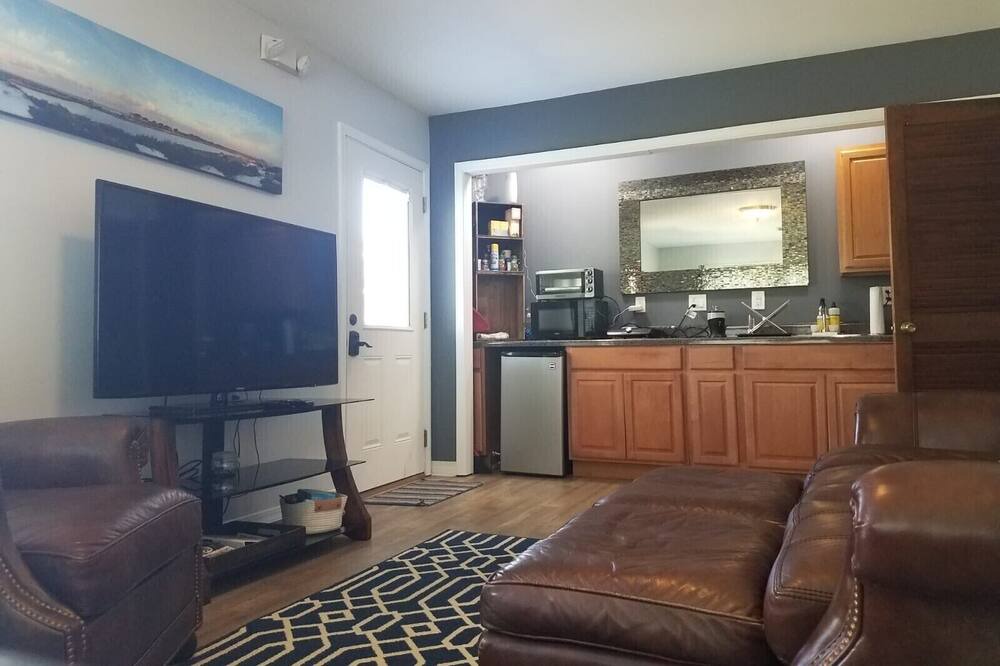 Photo of Bedroom in Biloxi