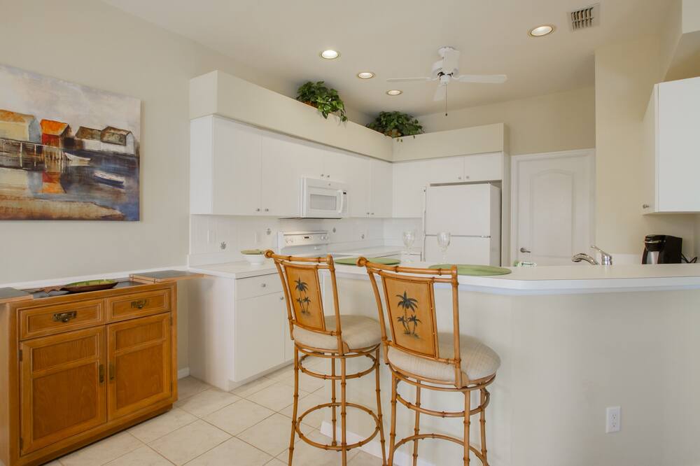 Photo of Kitchen in Falcons Glen