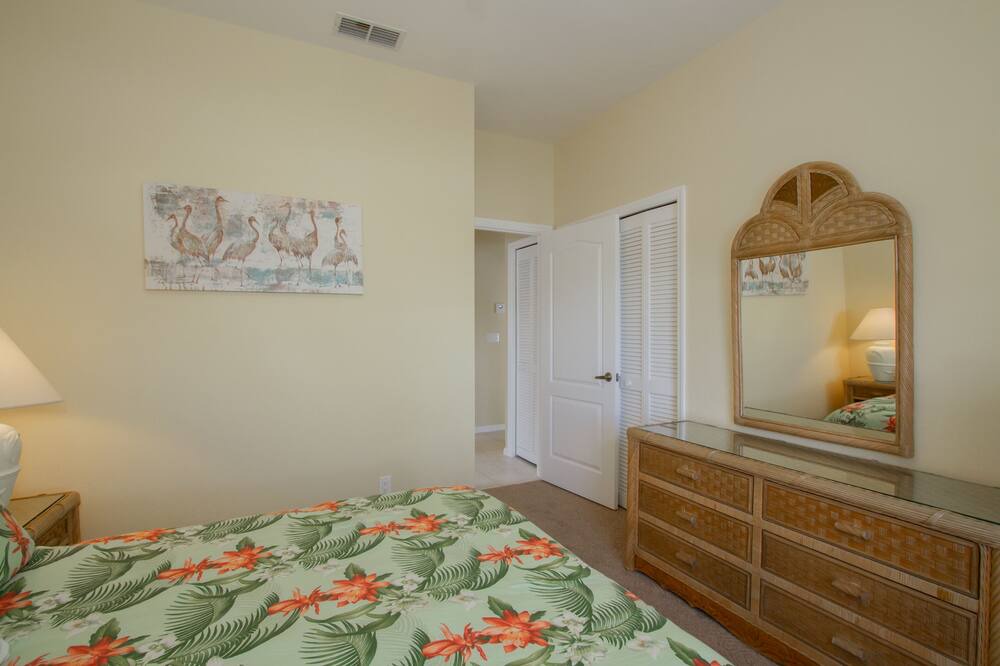 Photo of Bedroom in Falcons Glen