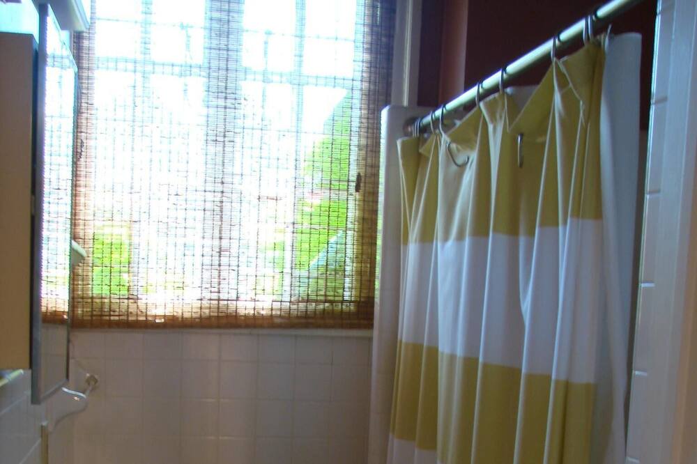 Photo of Bedroom in Touro