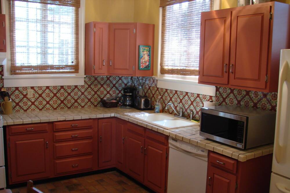 Photo of Kitchen in Touro