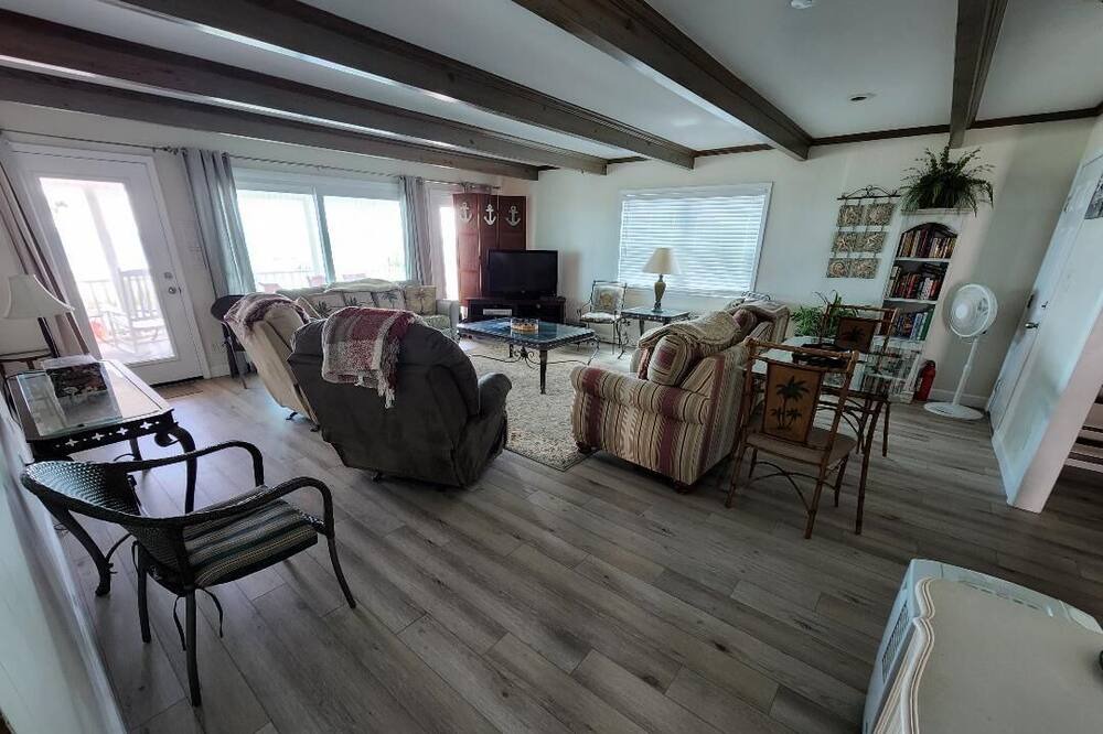 Photo of Bedroom in Bahama Beach