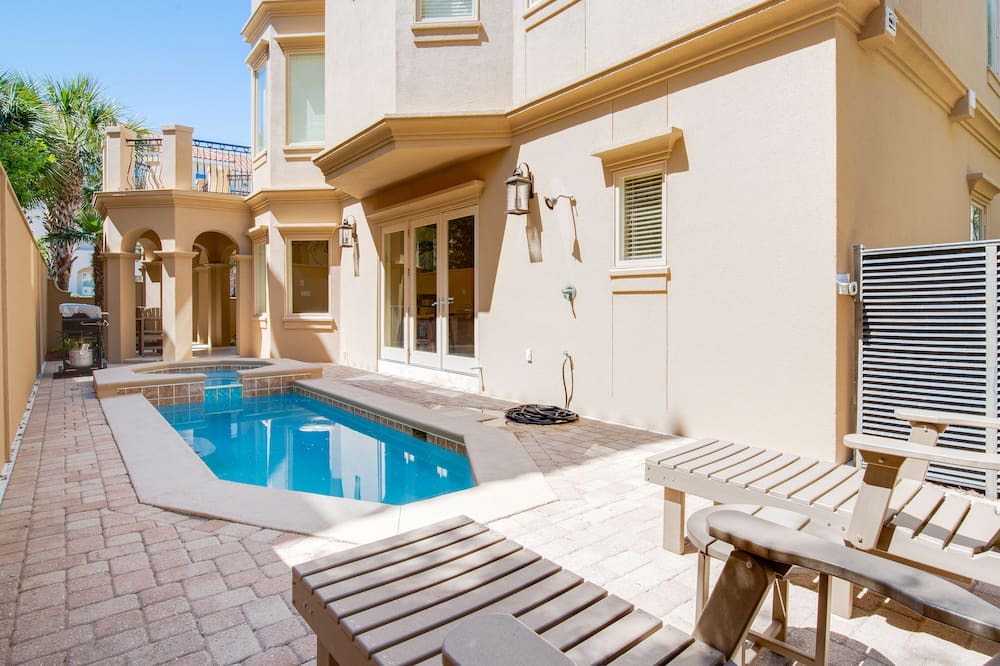 Photo of Outdoor in Fort Walton Beach - Destin