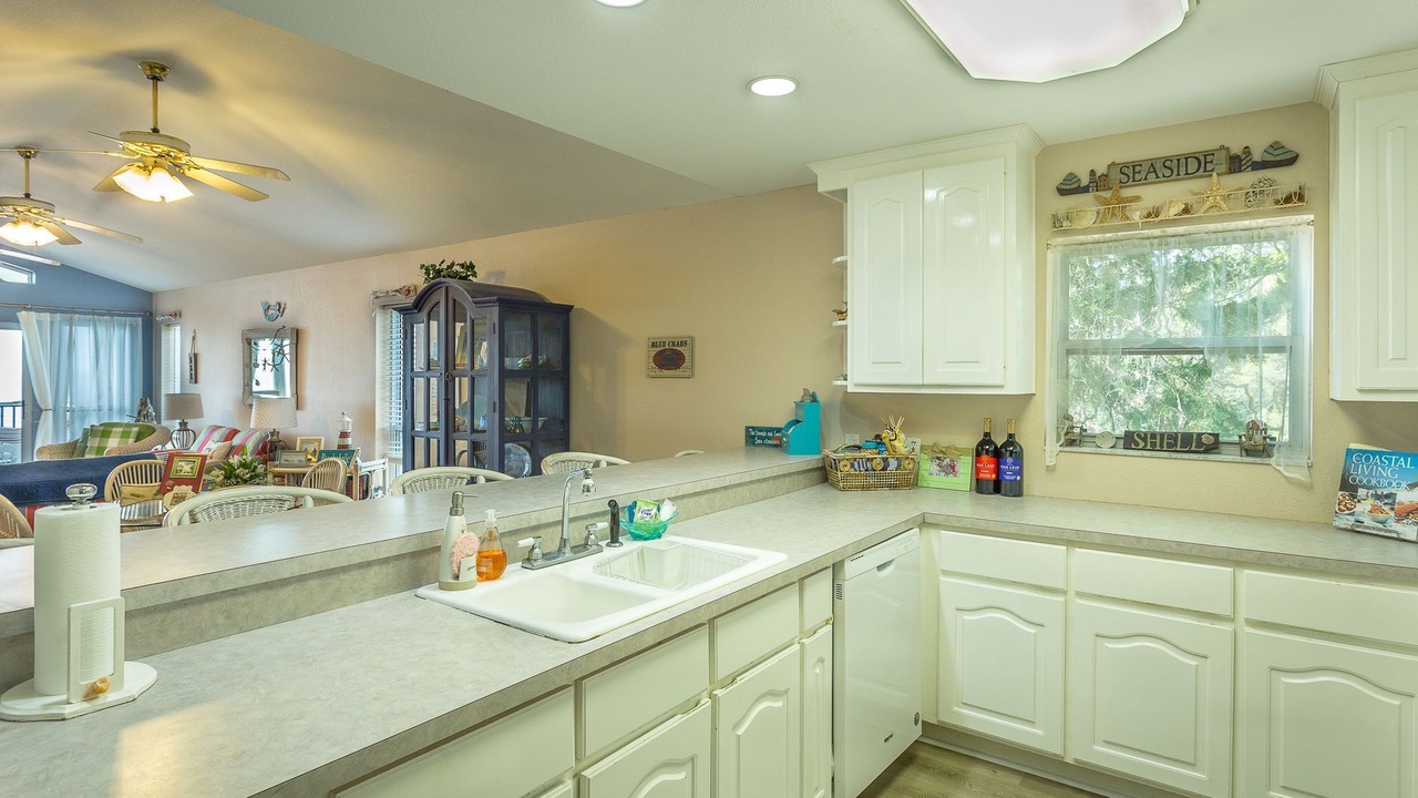 Photo of Kitchen in Carrabelle
