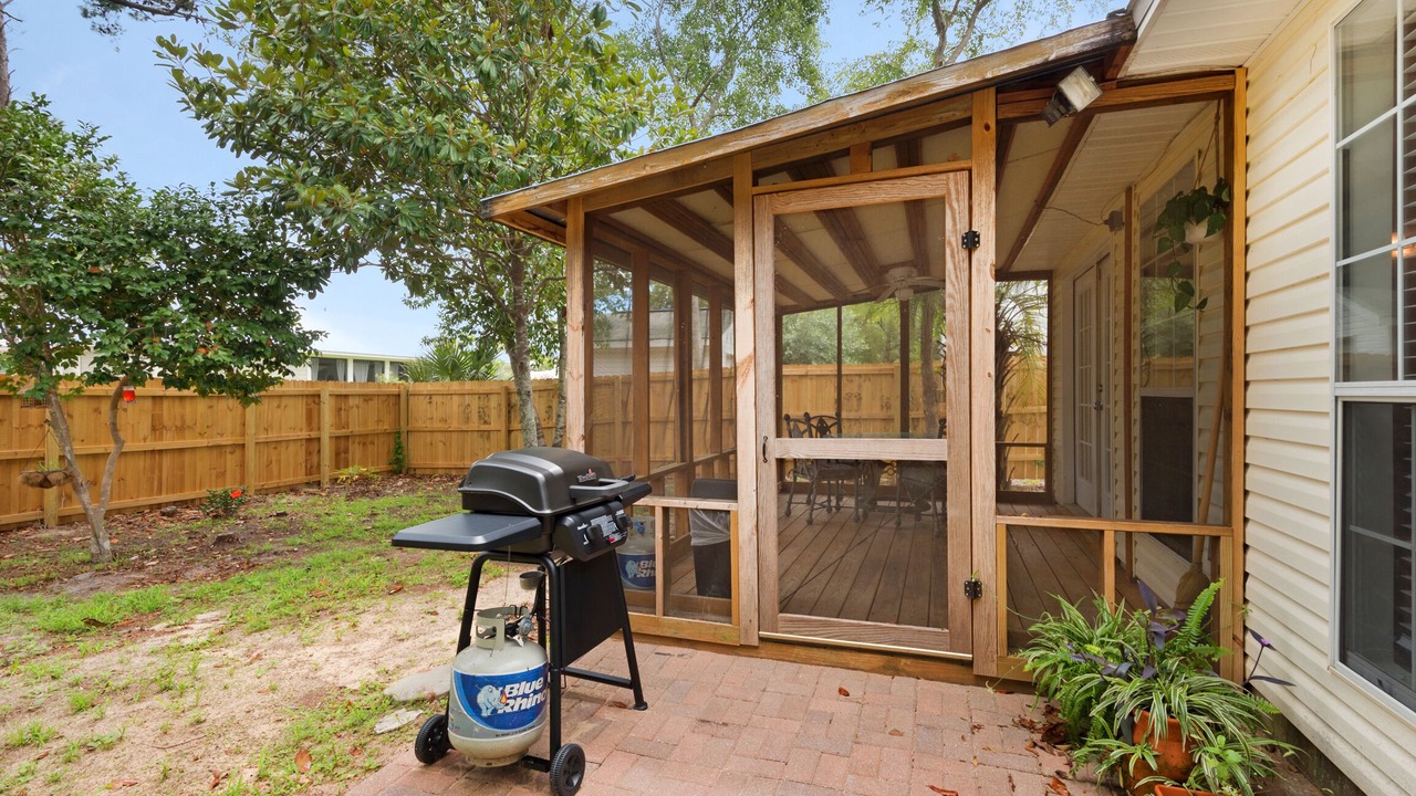 Photo of Outdoor in Gulfview Heights