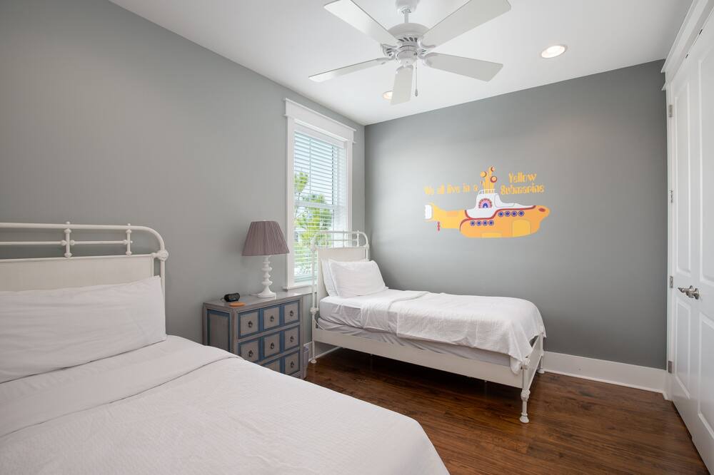 Photo of Bedroom in Santa Rosa Beach