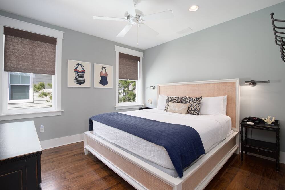 Photo of Bedroom in Santa Rosa Beach