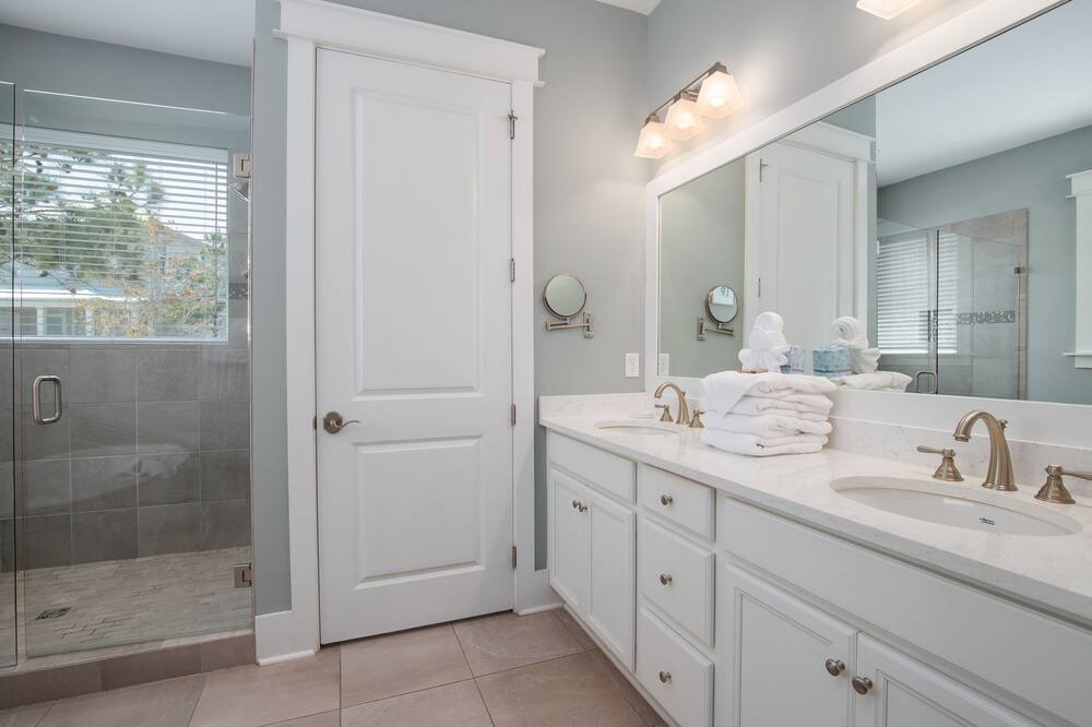 Photo of Bathroom in Santa Rosa Beach