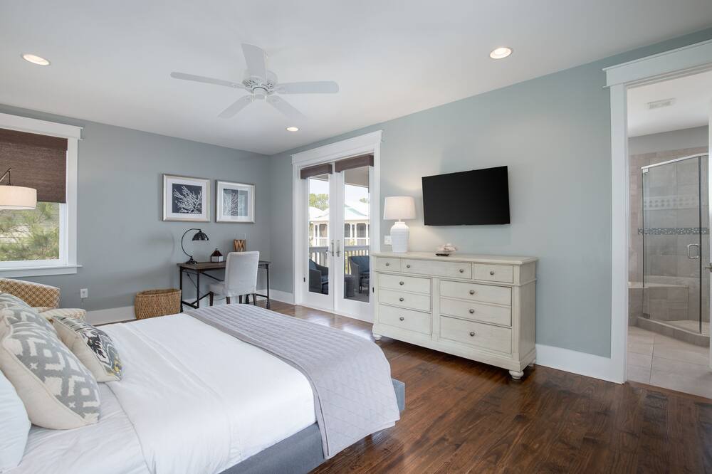 Photo of Bedroom in Santa Rosa Beach