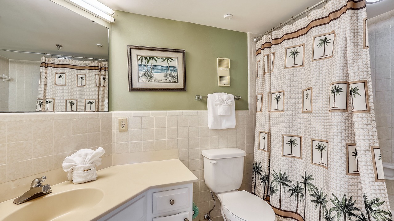 Photo of Bathroom in Holiday Isle