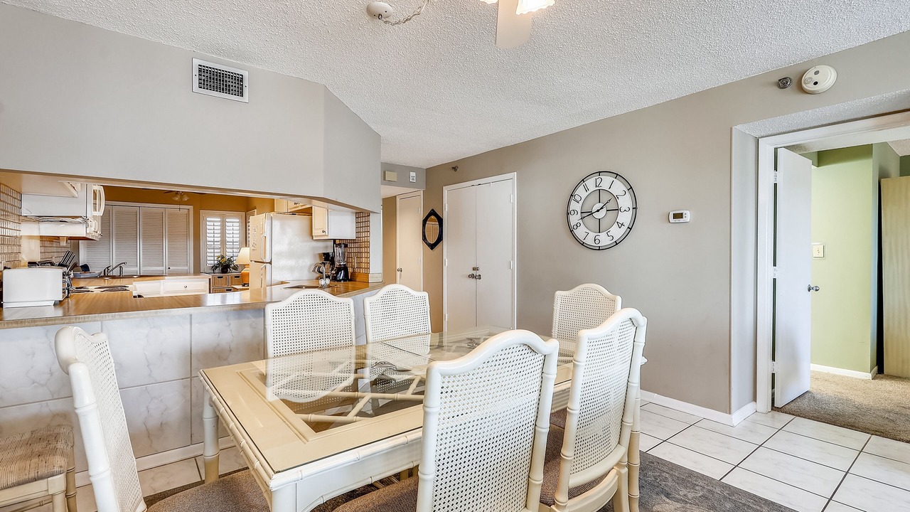 Photo of Kitchen in Holiday Isle