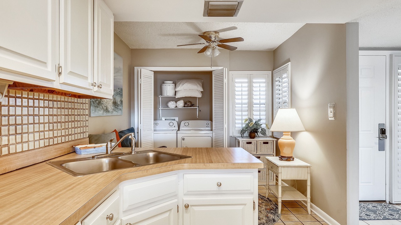 Photo of Kitchen in Holiday Isle