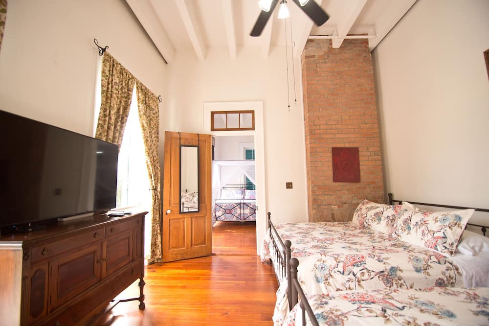 Photo of Bedroom in Treme