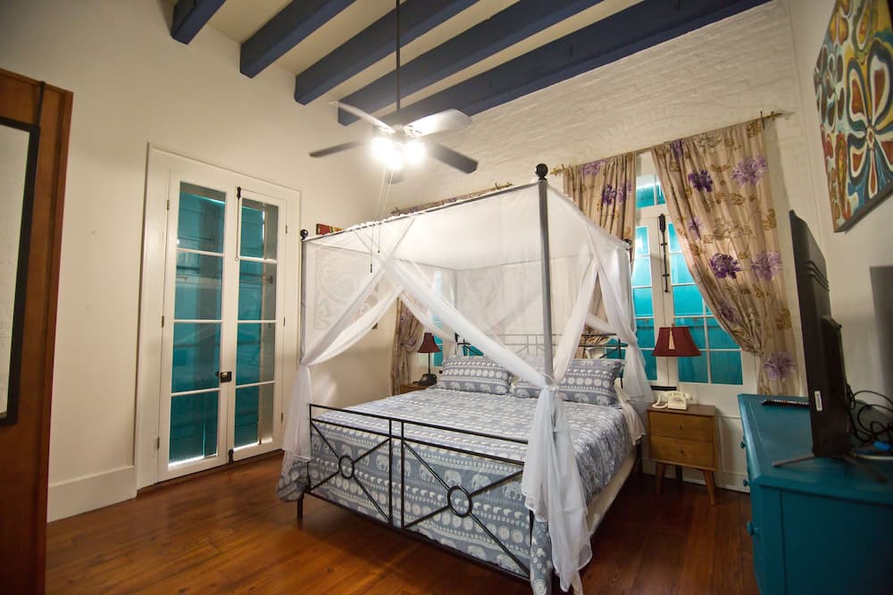 Photo of Bedroom in Treme