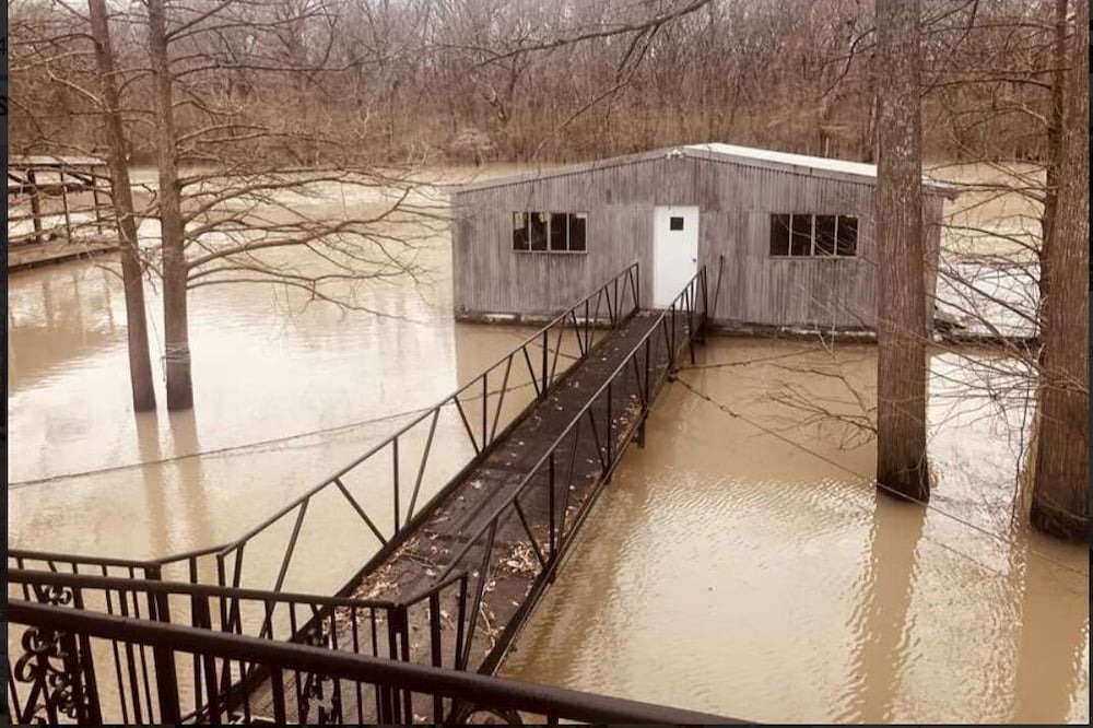 Photo of Others in Monroe