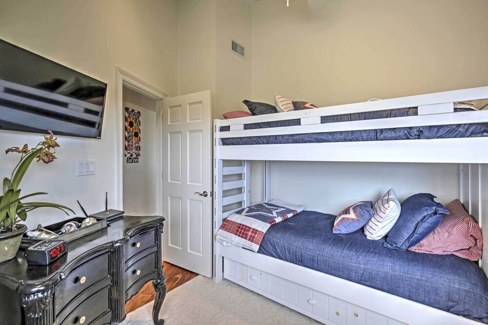 Photo of Bedroom in Slidell