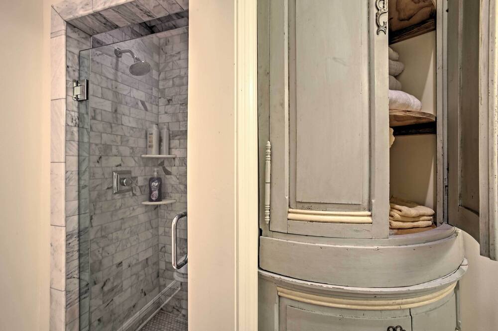 Photo of Bathroom in Slidell