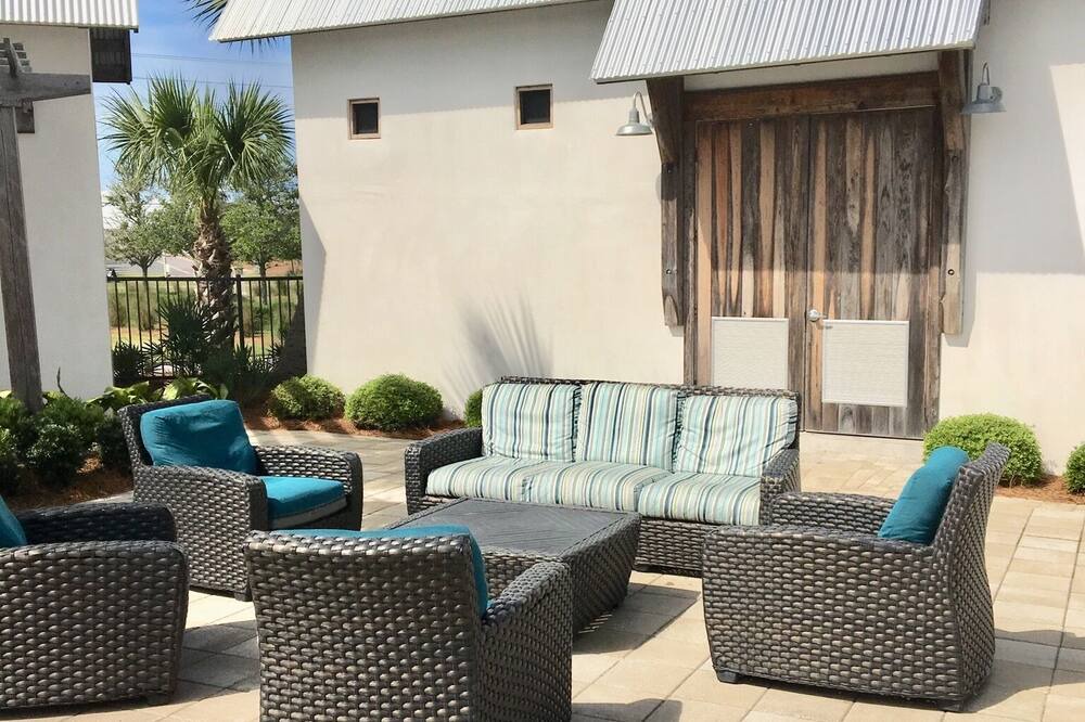 Photo of Patio Balcony in Panama City Beach