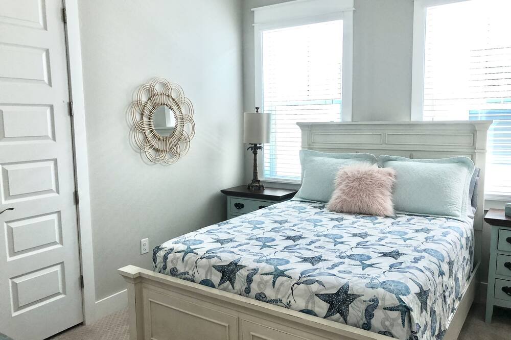 Photo of Bedroom in Panama City Beach