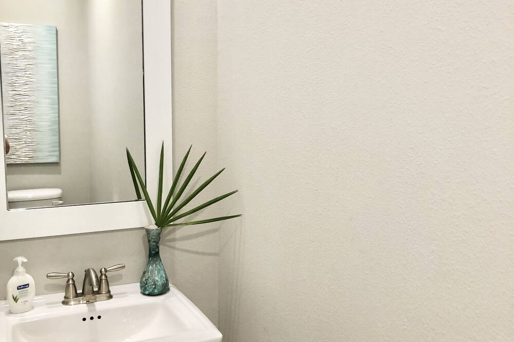 Photo of Bathroom in Panama City Beach