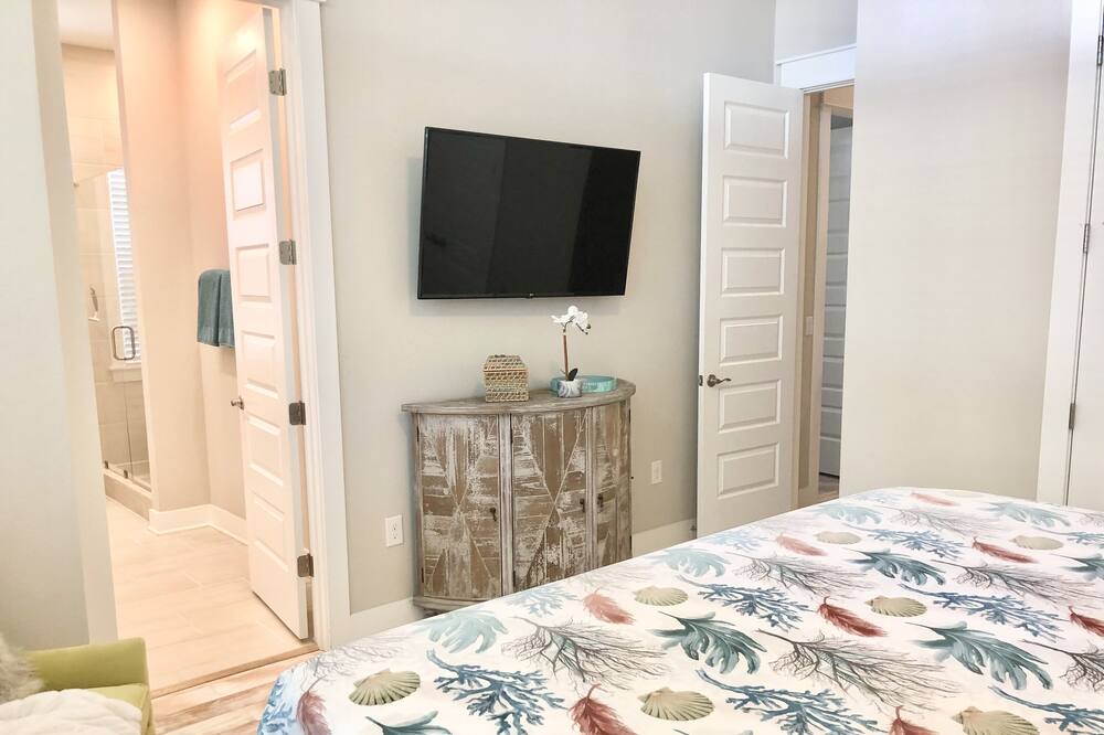 Photo of Bedroom in Panama City Beach