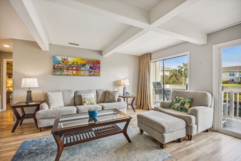 Photo of Livingroom in Holiday Isle