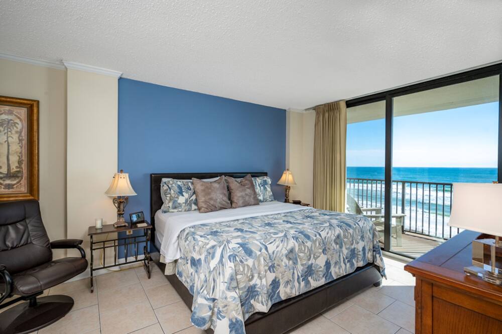 Photo of Bedroom in Navarre Beach