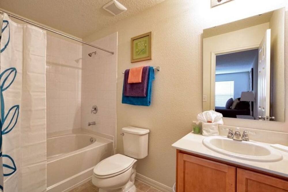 Photo of Bathroom in Kissimmee