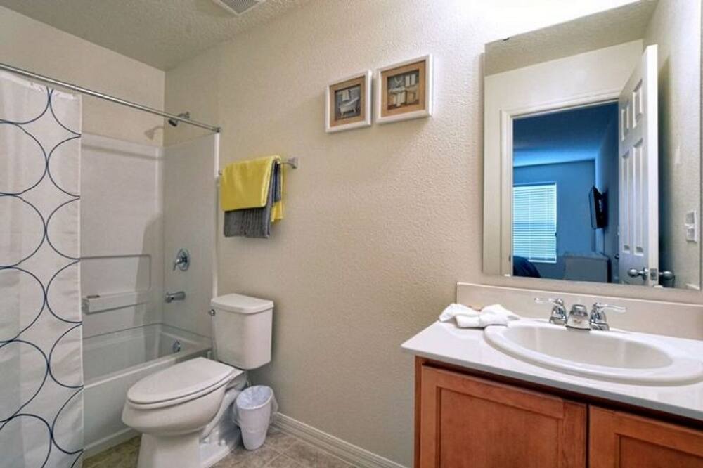 Photo of Bathroom in Kissimmee
