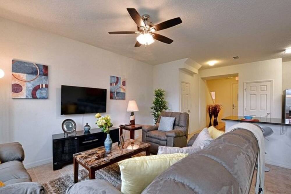 Photo of Livingroom in Kissimmee