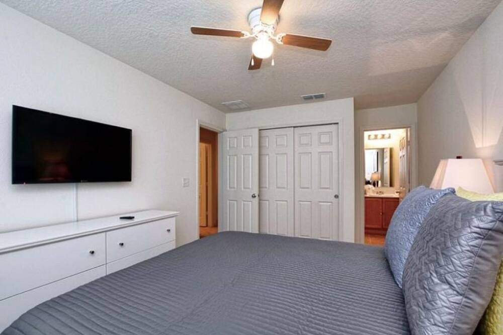 Photo of Bedroom in Kissimmee