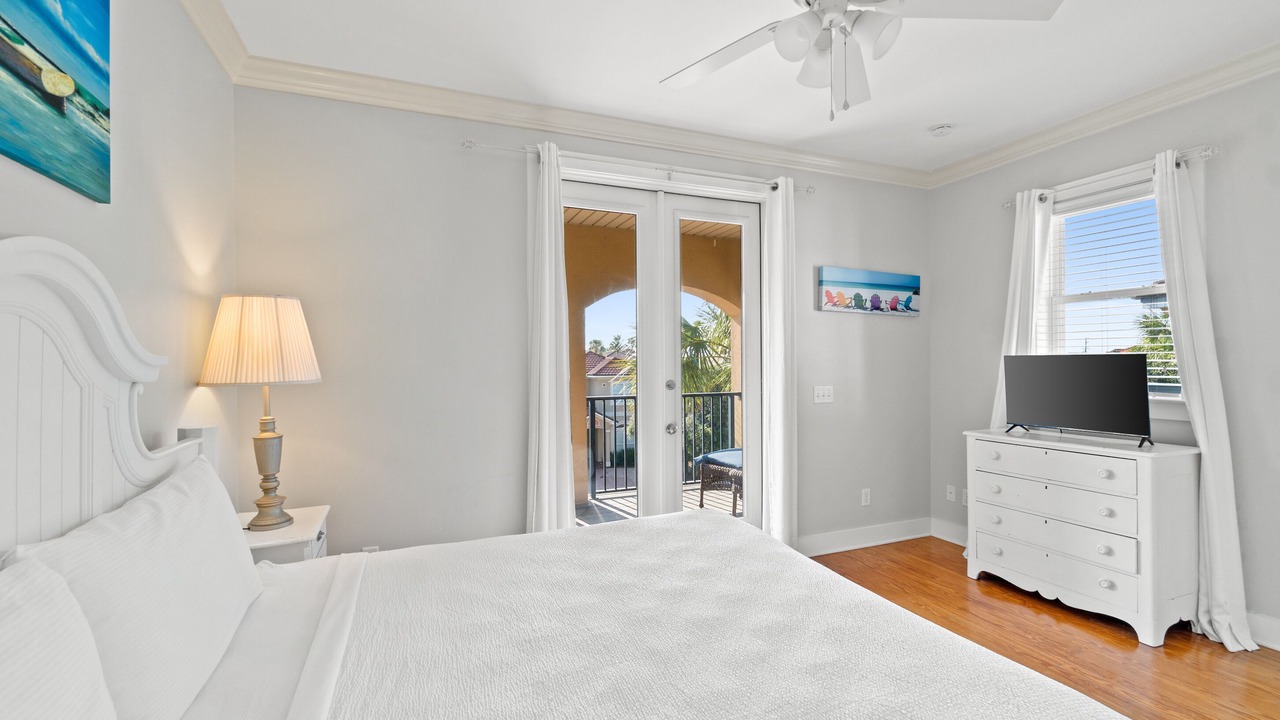 Photo of Bedroom in Fort Bay