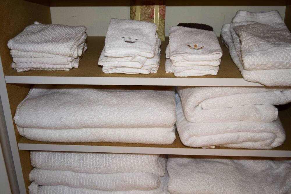 Photo of Bathroom in Bonnabel Place