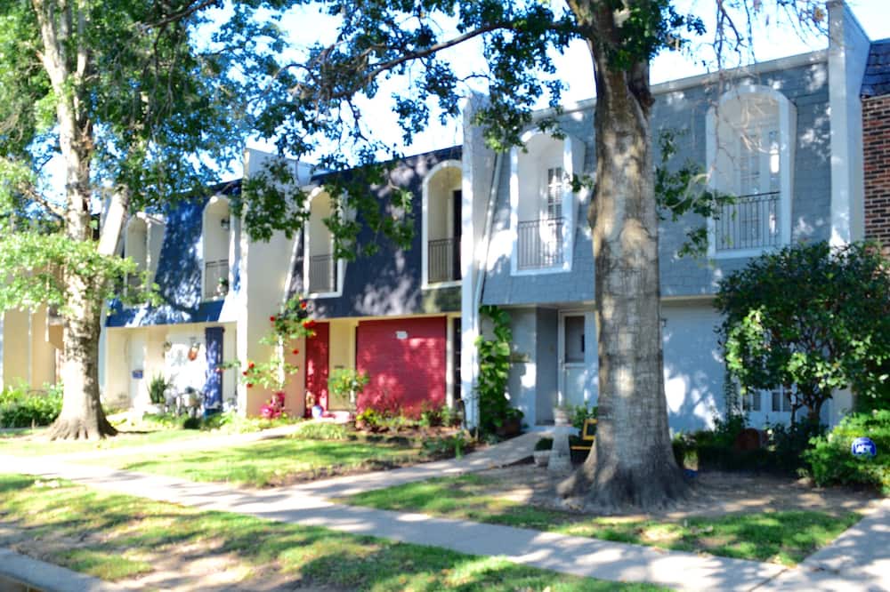 Photo of Others in Bonnabel Place