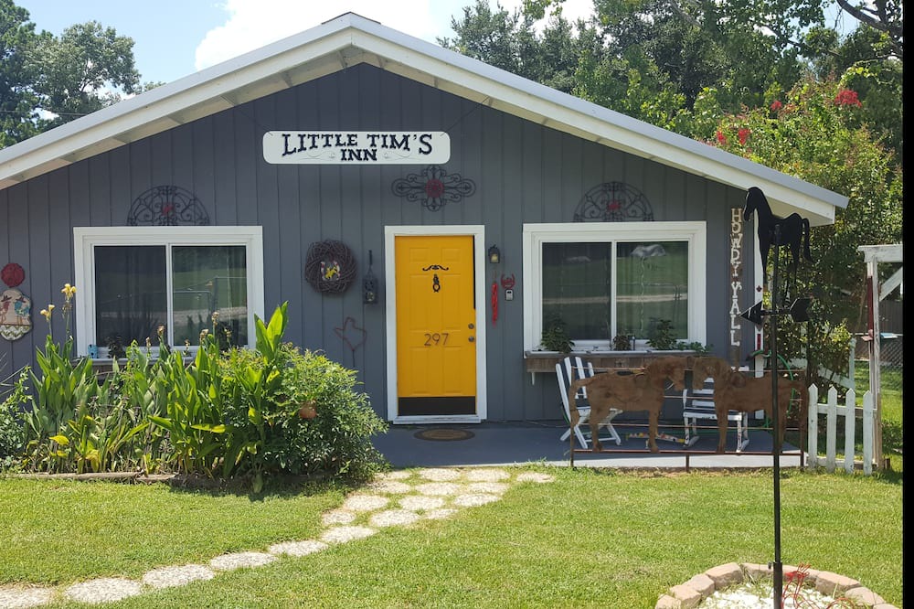 Photo of Others in West Livingston