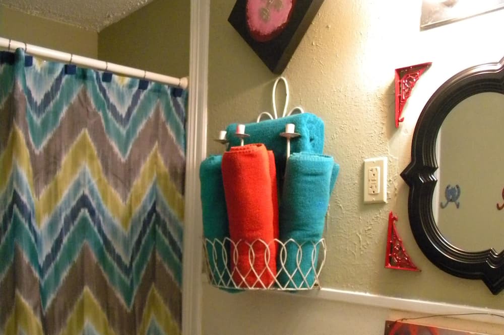 Photo of Bathroom in West Livingston